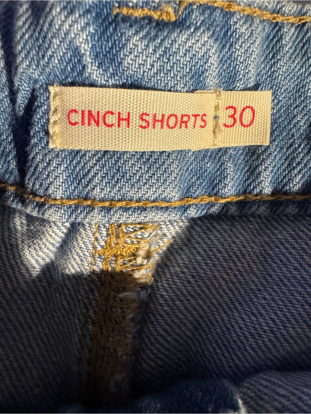 Levi's Medium Blue High-Rise Cinch Denim Shorts with Front Patch Pockets - Picture 4 of 12